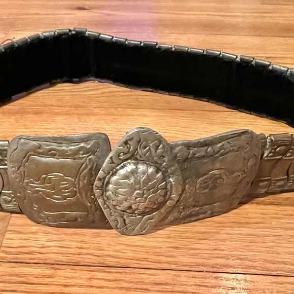 Vintage Rare Forged Iron Belt - Picture 6 of 9